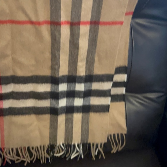 Burberry Check Cashmere Scarf Colour: Archive Beige - Picture 2 of 8